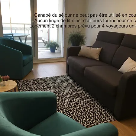 Face à La